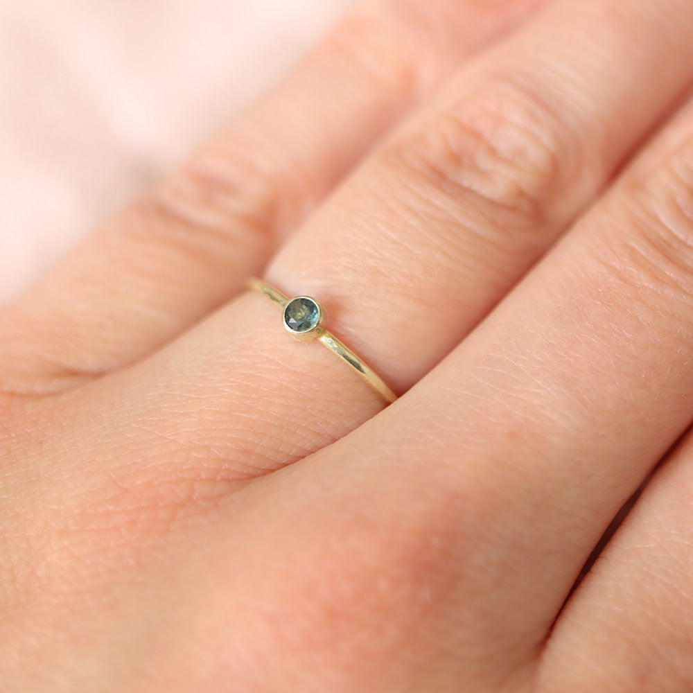 Toermalijn 3 mm goud ring