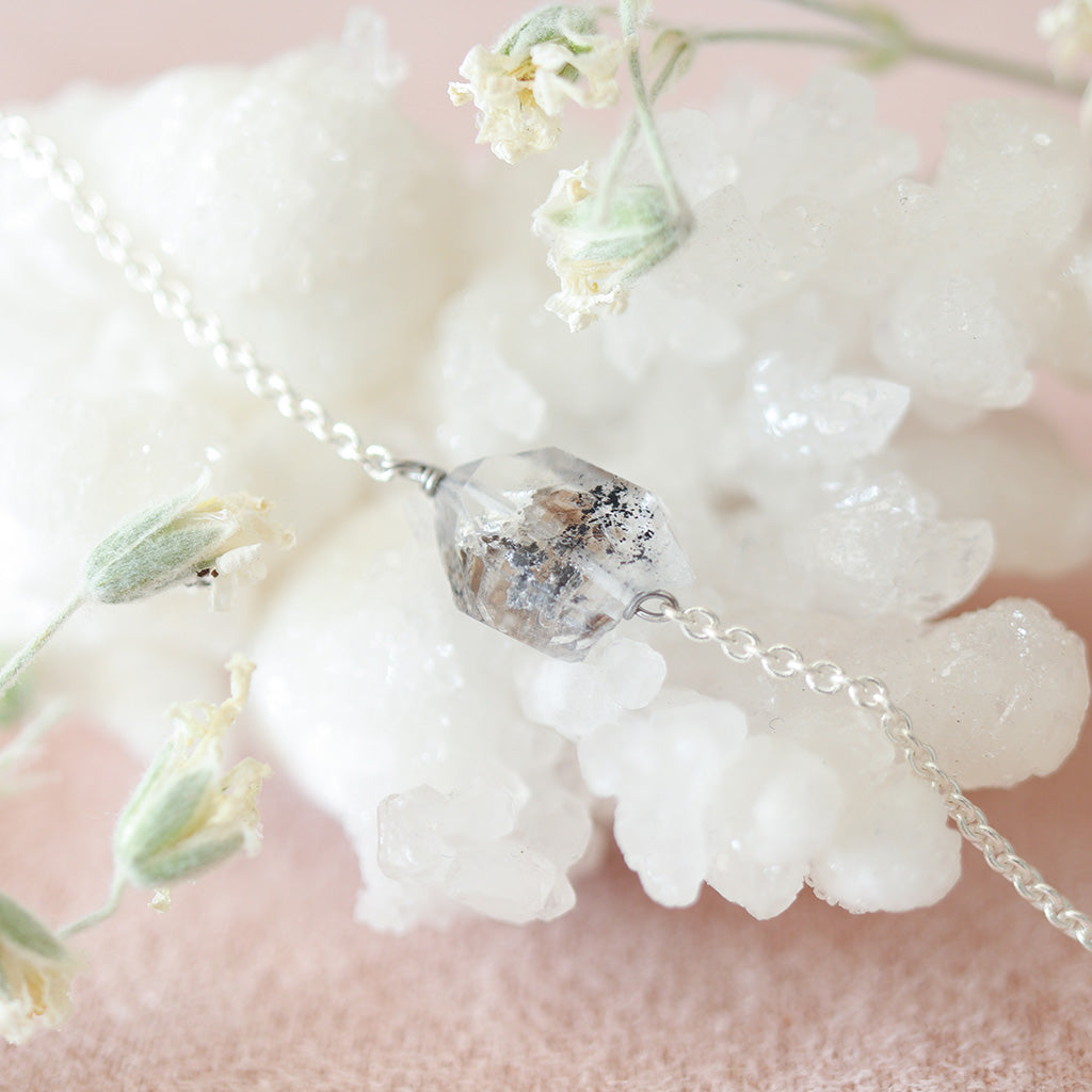 Ruwe herkimer diamant armband zilver