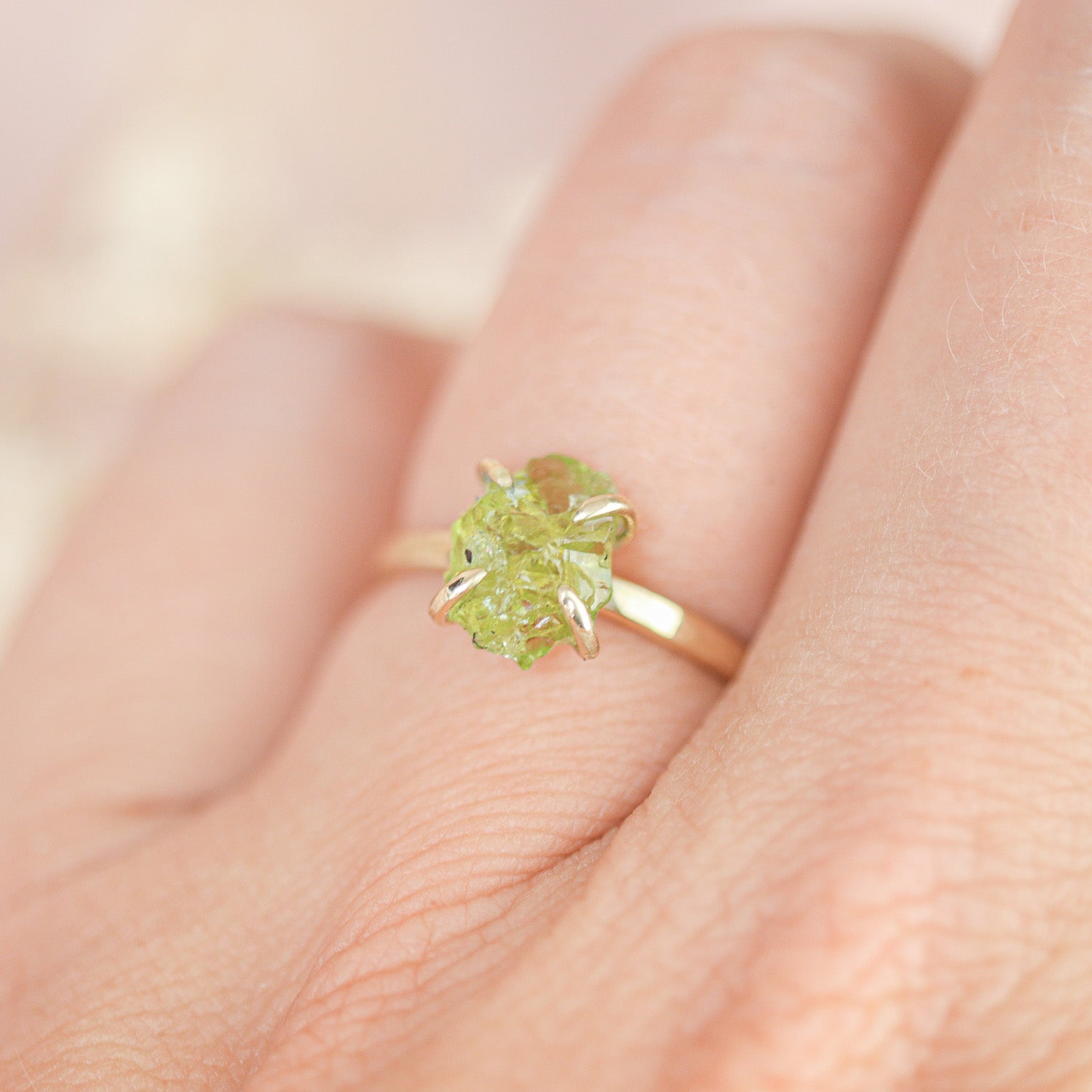 Peridoot ring goud - geboortesteen augustus