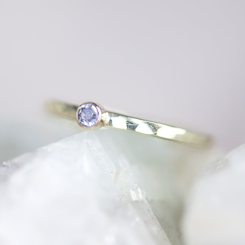 Tanzaniet geboortesteen 14kt goud ring december