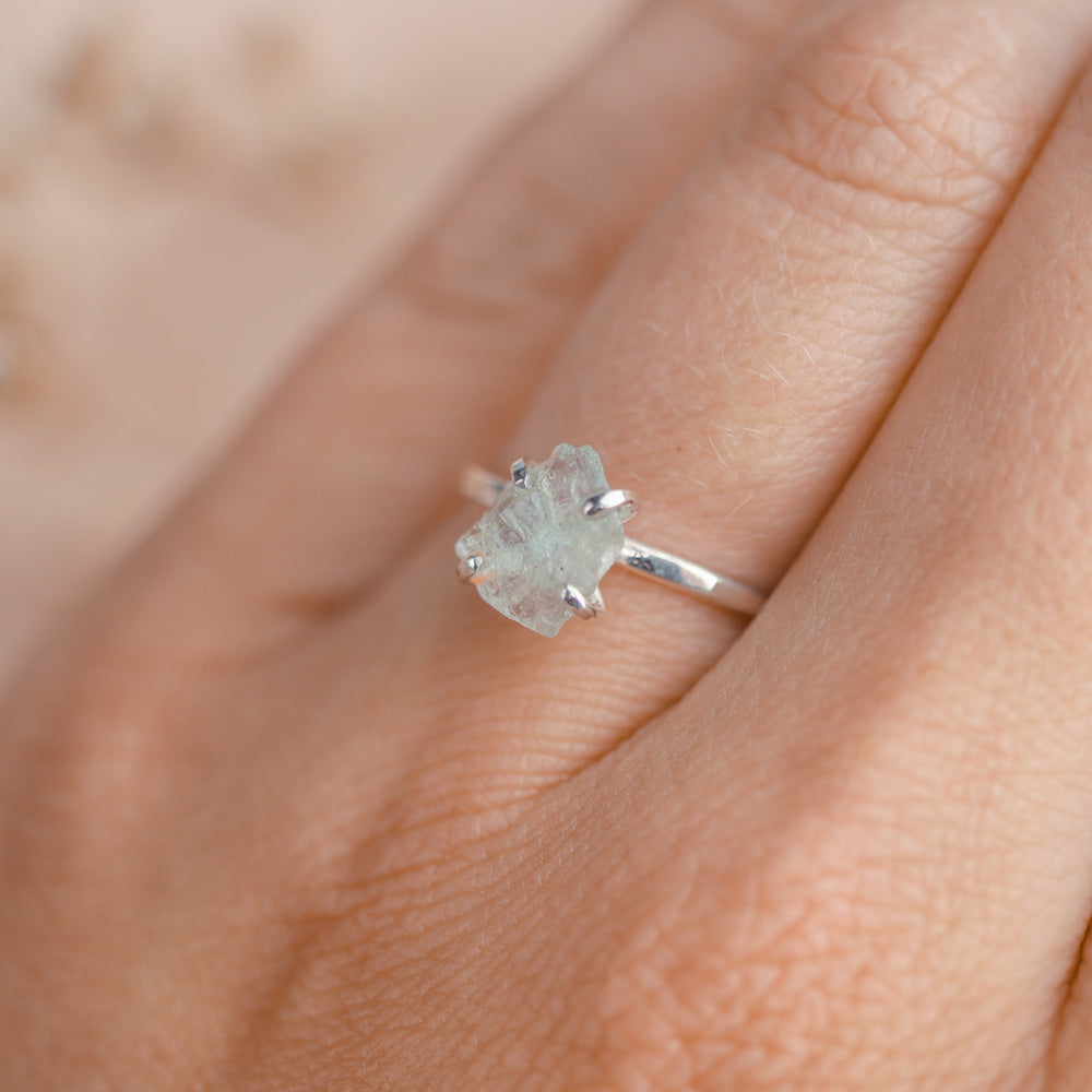 Ruwe Aquamarijn ring blauw