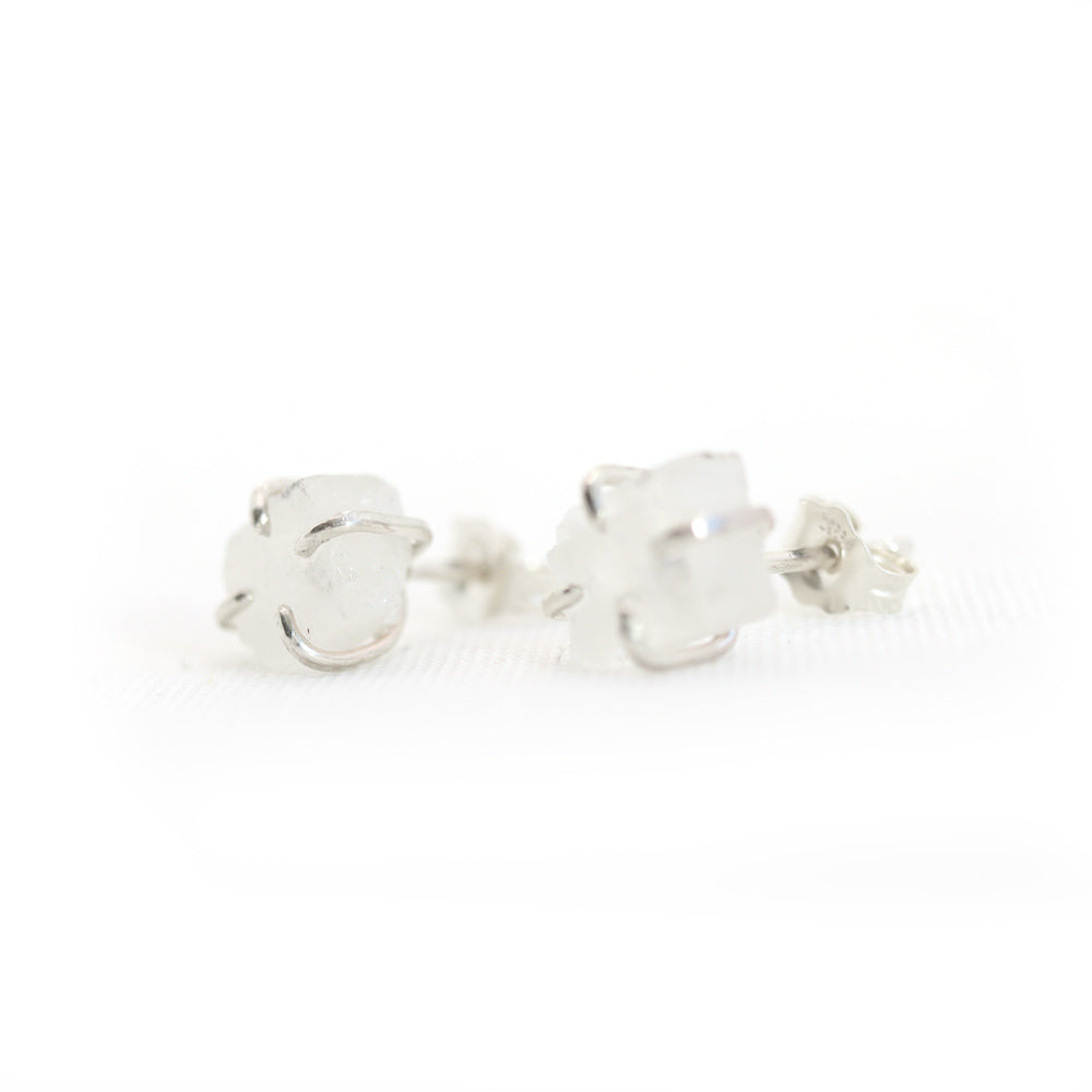 Maansteen oorbellen ruw zilver