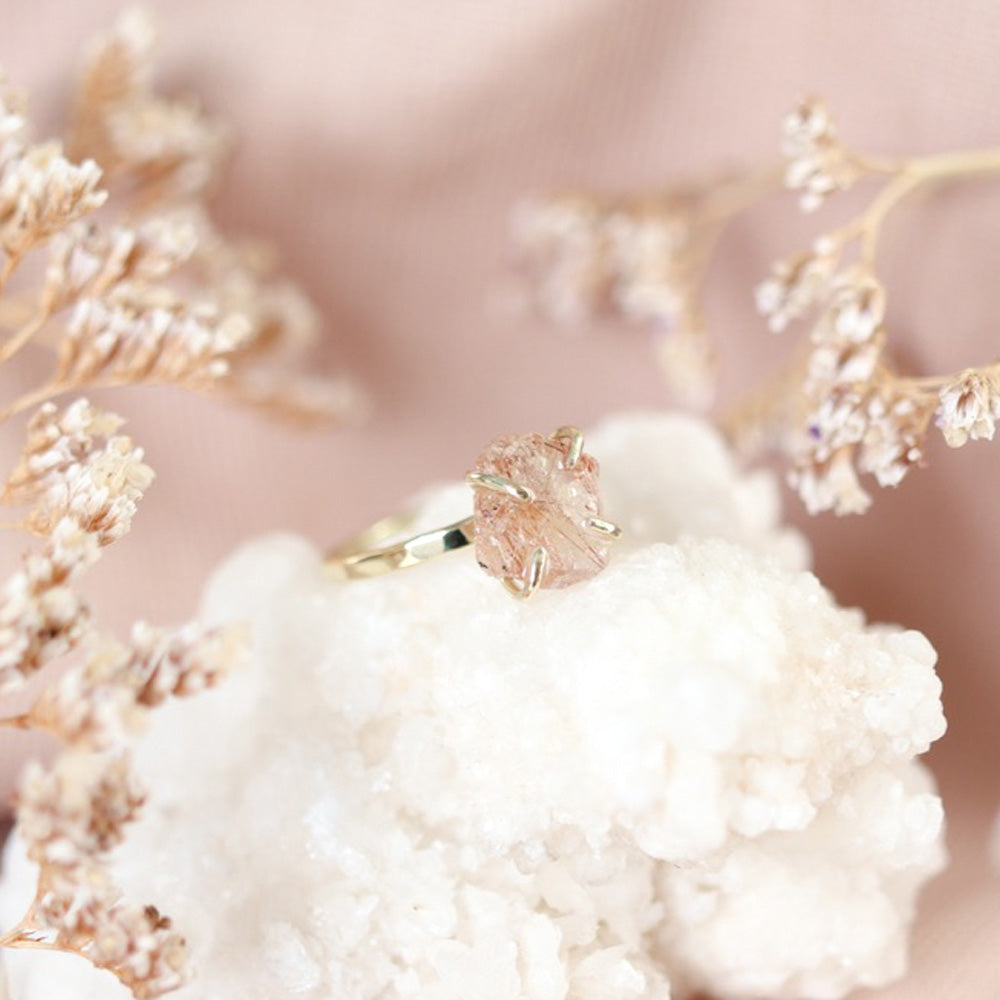 Rutielkwarts ring ruw 14kt goud