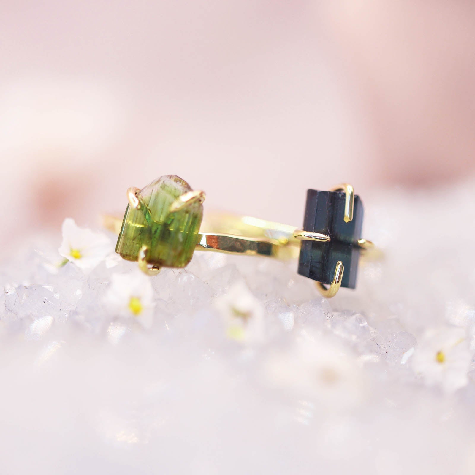 Unieke handgemaakte toermalijn ring - ISH Jewels