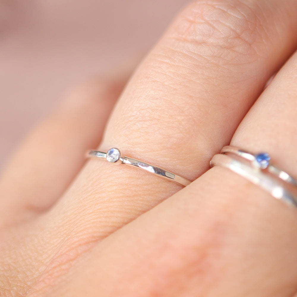Maansteen ring zilver, geboortesteen ring juni