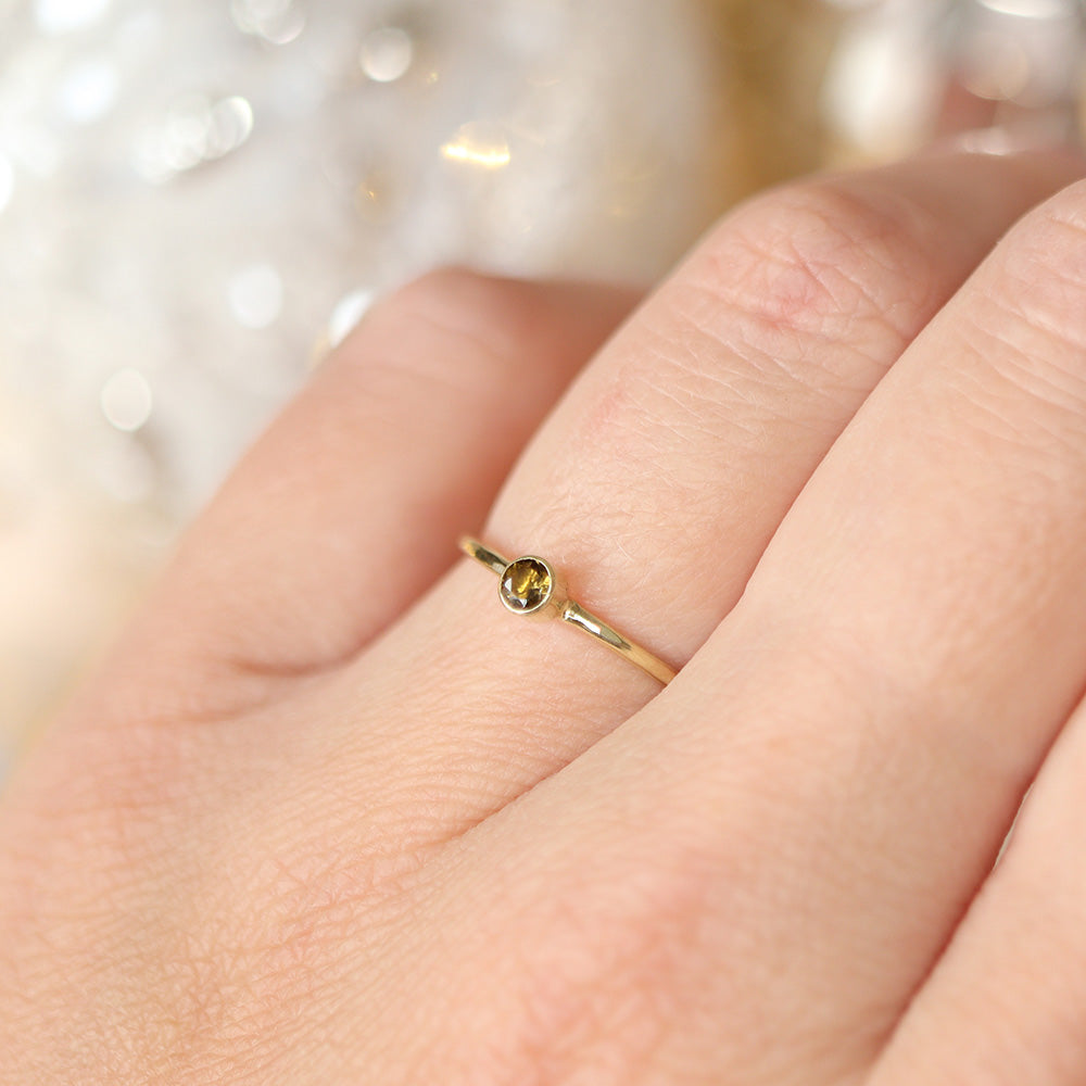 Toermalijn 3 mm goud ring