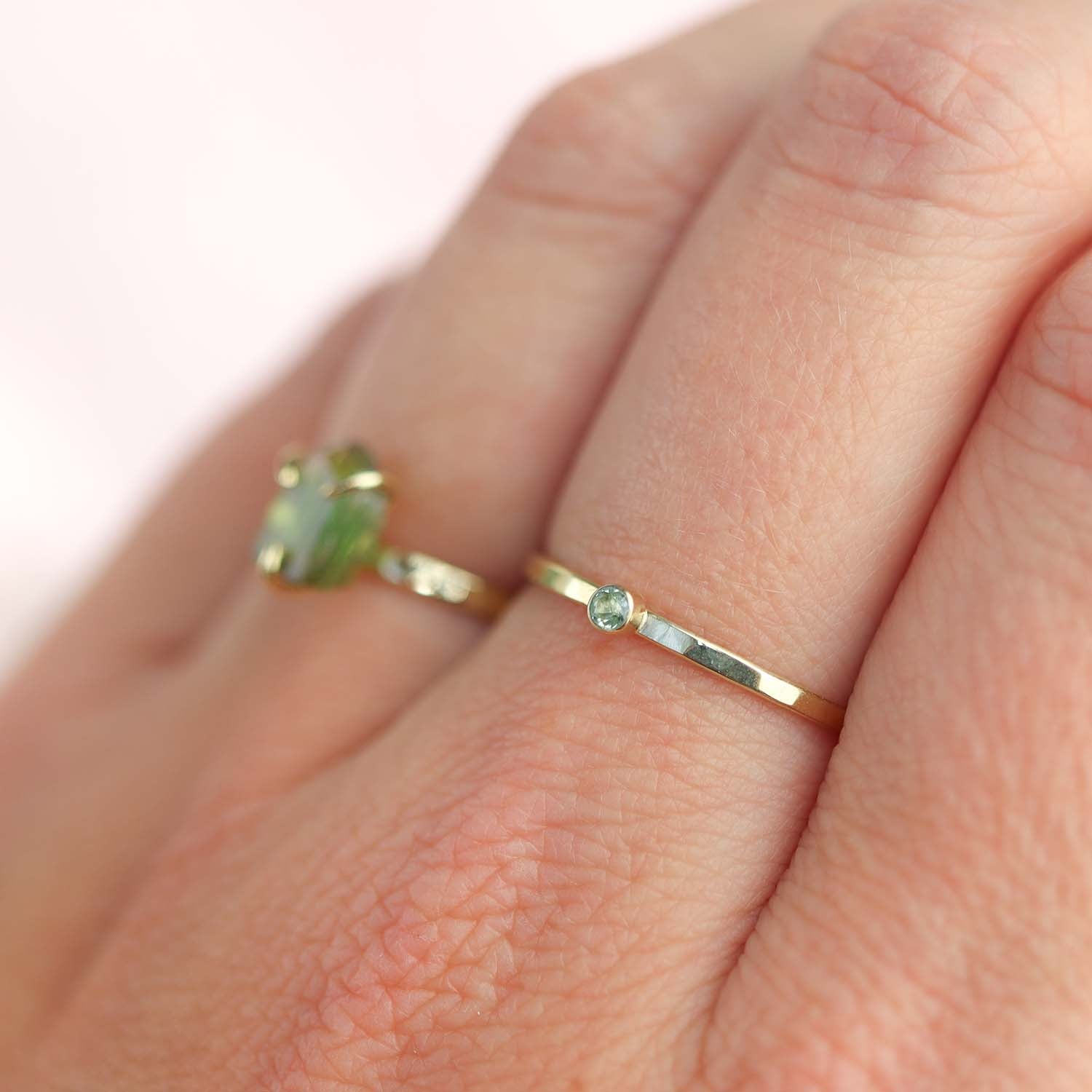 Gouden geboortesteen ring saffier, september