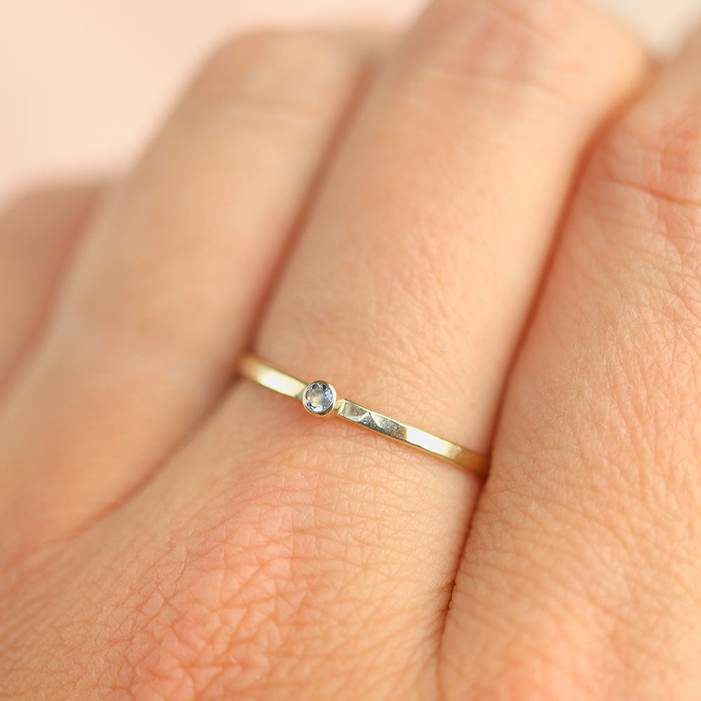 Geboortesteen ring goud maart - aquamarijn